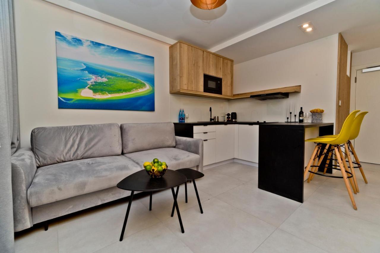 Blueapart Apartland Residence Jastarnia Exterior photo